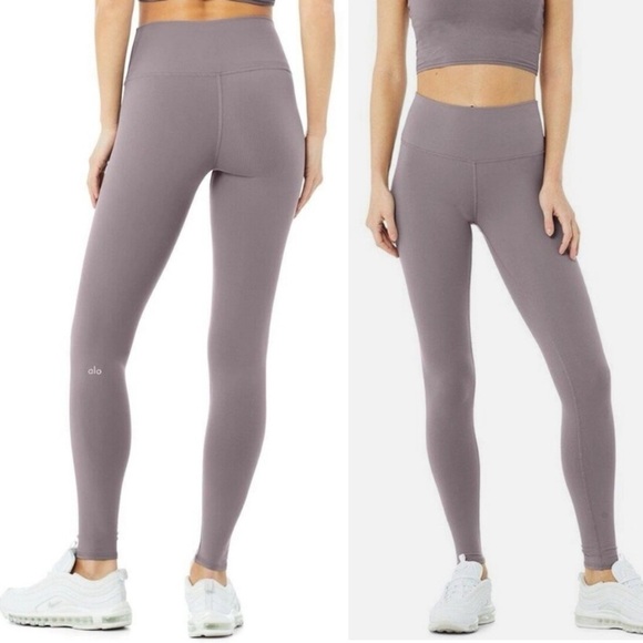 ALO Yoga Pants - Alo Yoga High-Waist Airbrush Legging Raisinette Medium
